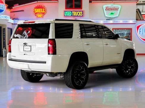 Used 2019 Chevrolet Tahoe LT AWD/4WD image 3
