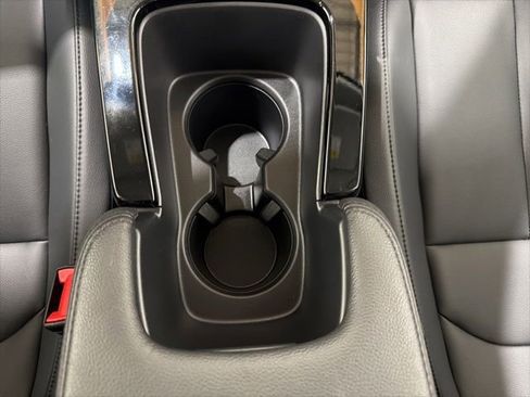 Certified 2024 Acura Integra FWD image 40