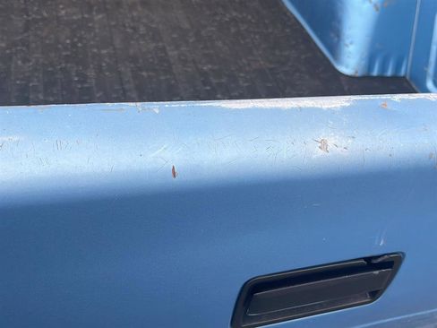 Used 1996 Chevrolet S10 Pickup LS image 4