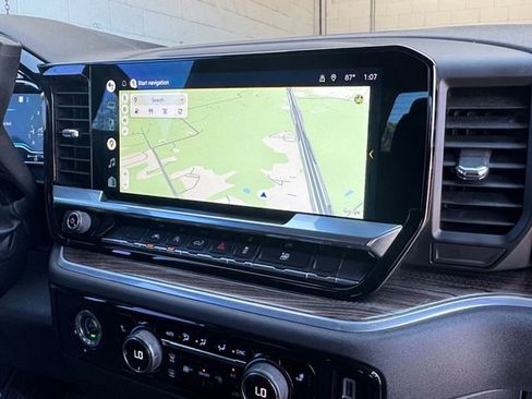 Used 2022 Chevrolet Silverado 1500 LT image 32