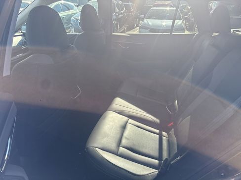 Certified 2025 Subaru Outback Onyx Edition image 12