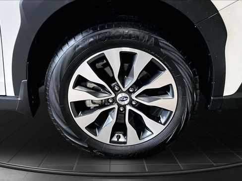 Used 2024 Subaru Outback Limited w/ Popular Package #2 AWD/4WD image 34