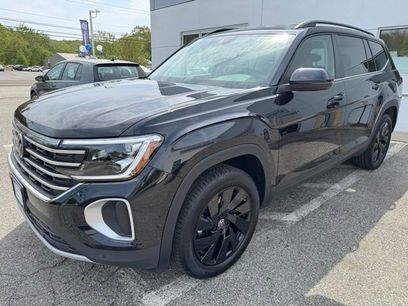 New 2025 Volkswagen Atlas SE