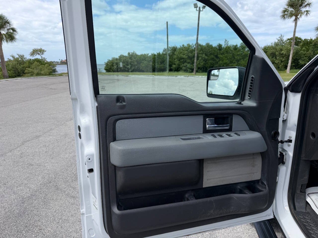 Used 2014 Ford F150 XL w/ Power Equipment Group AWD/4WD image 10