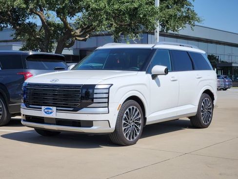 Used 2026 Hyundai Palisade Calligraphy AWD/4WD image 2