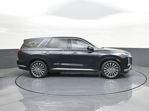 Used 2023 Hyundai Palisade Calligraphy w/ Cargo Package FWD image 24