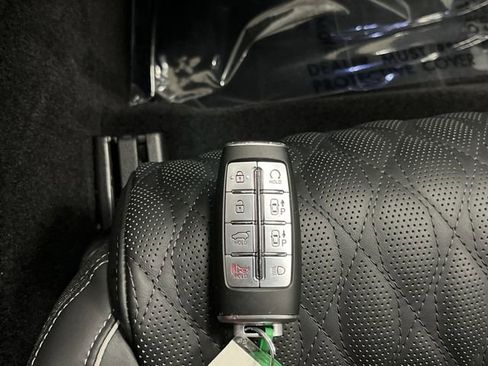 Used 2024 Genesis GV70 3.5T Sport w/ Sport Prestige Package image 30