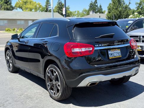 Used 2019 Mercedes-Benz GLA 250 image 4