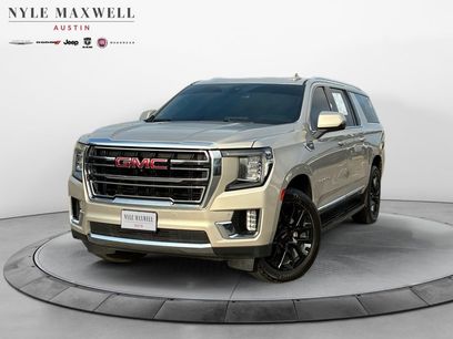 Used 2022 GMC Yukon XL SLT w/ SLT Luxury Package