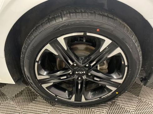 Used 2023 Kia K5 GT-Line w/ GT-Line Premium Package image 15