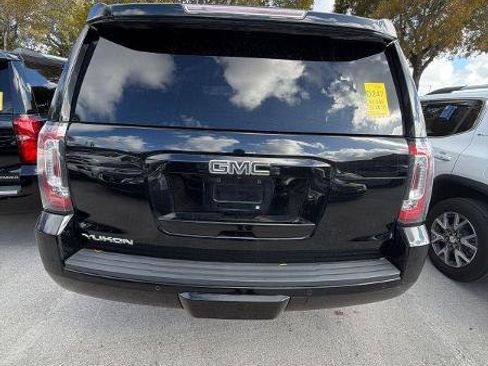 Used 2018 GMC Yukon SLT image 6