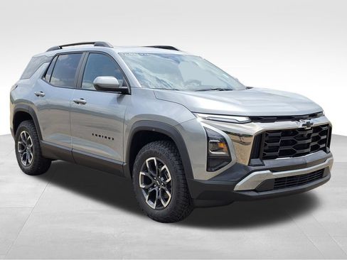 New 2026 Chevrolet Equinox ACTIV w/ Convenience Package III FWD image 8