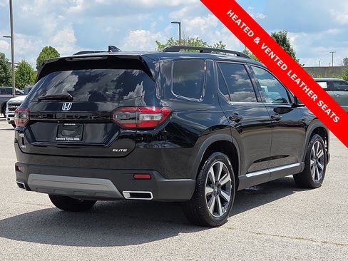 Used 2023 Honda Pilot Elite image 5