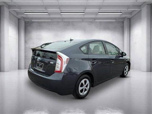 Used 2013 Toyota Prius Four image 3
