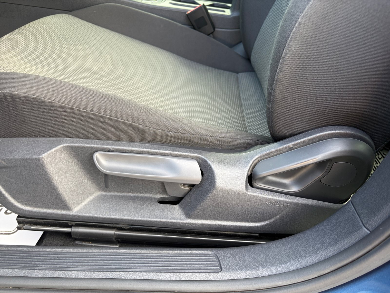 Used 2021 Volkswagen Jetta S FWD image 14