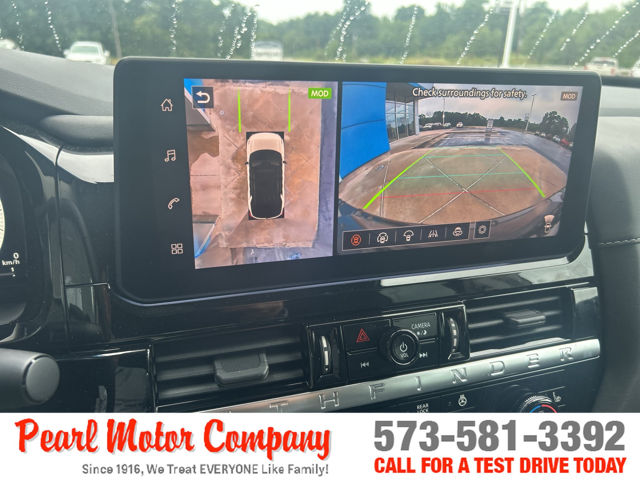 Used 2026 Nissan Pathfinder SL w/ Cargo Package AWD/4WD image 16