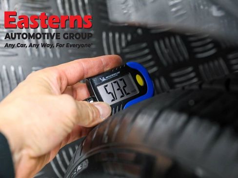 Used 2024 Volkswagen Jetta SE image 24