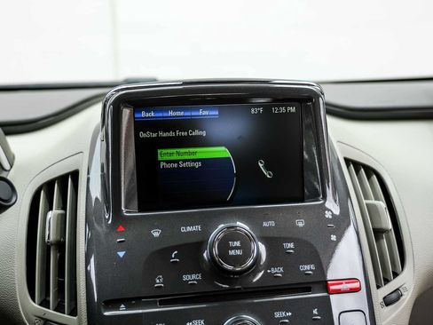Used 2015 Chevrolet Volt w/ Enhanced Safety Package 1 FWD image 27