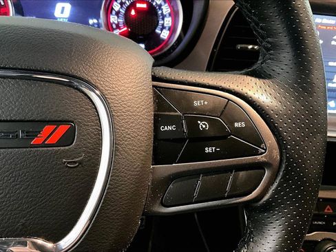 Used 2022 Dodge Challenger R/T Scat Pack w/ Dynamics Package image 18