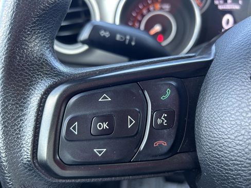 Used 2018 Jeep Wrangler Unlimited Sport AWD/4WD image 31