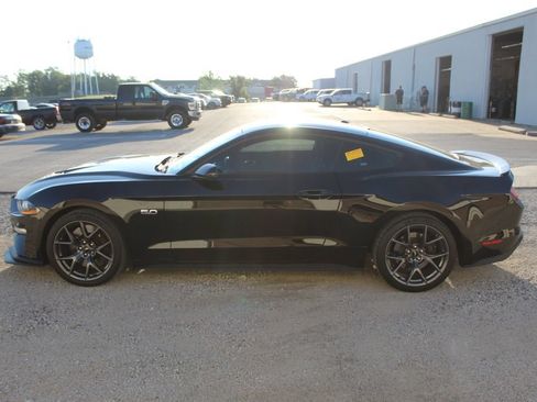 Used 2020 Ford Mustang GT Premium w/ Performance Package - Level 2 RWD image 3
