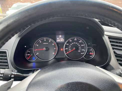 Used 2014 Subaru Outback 2.5i Premium image 12