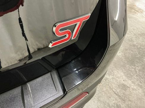 Used 2021 Ford Explorer ST w/ Equipment Group 401A image 8