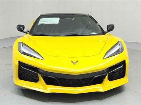 New 2025 Chevrolet Corvette E-Ray w/ Battery Protection Package image 8