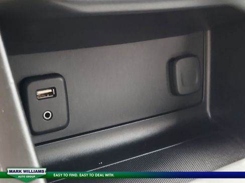 Used 2018 Chevrolet Colorado ZR2 image 20