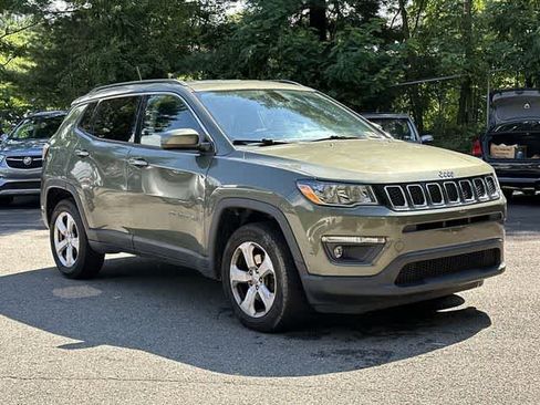Used 2018 Jeep Compass Latitude w/ Popular Equipment Group AWD/4WD image 21