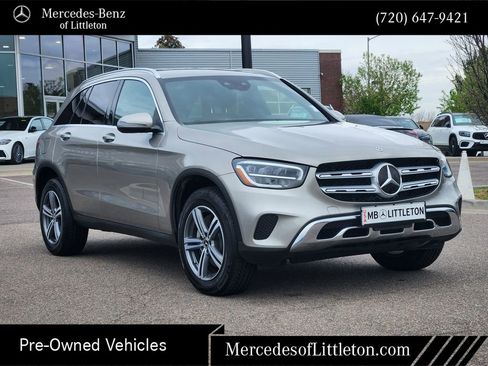 Used 2020 Mercedes-Benz GLC 300 4MATIC image 3