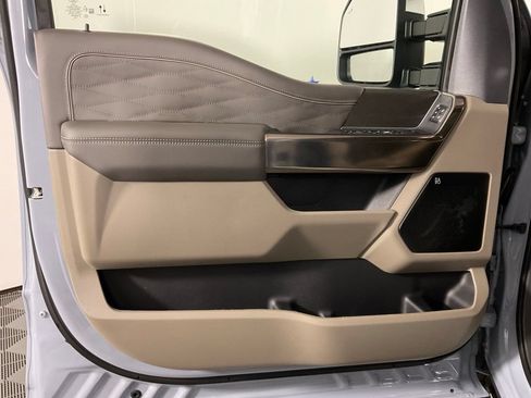 New 2026 Ford F250 Platinum w/ Platinum Plus Package AWD/4WD image 12