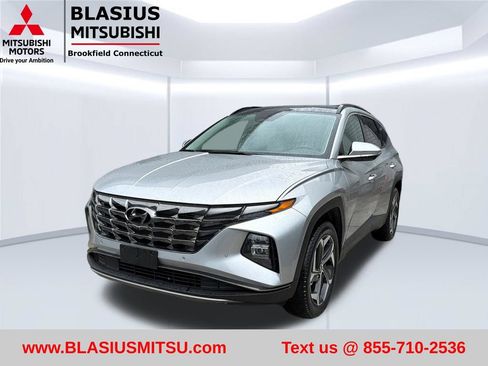 Used 2023 Hyundai Tucson Limited AWD/4WD image 3