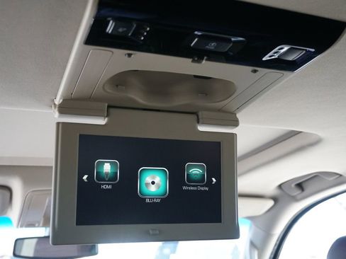 Used 2017 Chevrolet Tahoe Premier image 25