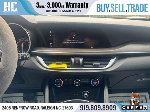 Used 2020 Alfa Romeo Stelvio Ti w/ Active Blind Spot Package AWD/4WD image 23