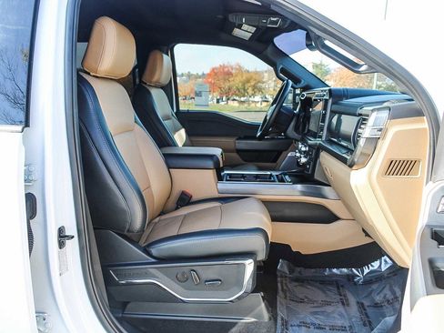 Used 2024 Ford F250 Lariat w/ Chrome Package image 16