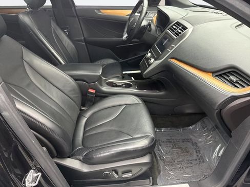 Used 2015 Lincoln MKC AWD w/ Equipment Group 102A Reserve image 17