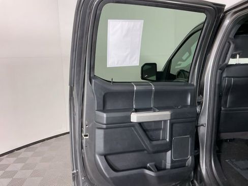 Used 2018 Ford F150 Lariat w/ Equipment Group 502A Luxury AWD/4WD image 27