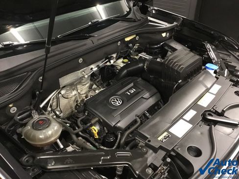 Used 2021 Volkswagen Atlas Cross Sport SE image 43