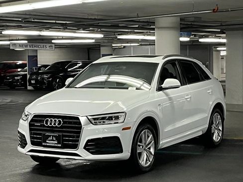 Used 2018 Audi Q3 2.0T Premium Plus w/ Premium Plus Package image 3