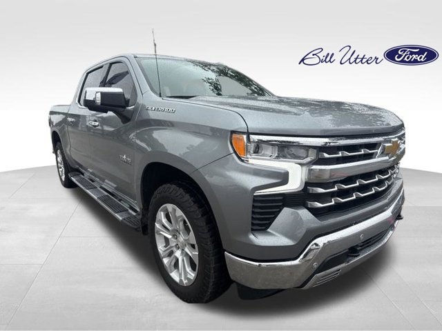 Used 2023 Chevrolet Silverado 1500 LTZ w/ LTZ Convenience Package II RWD image 4