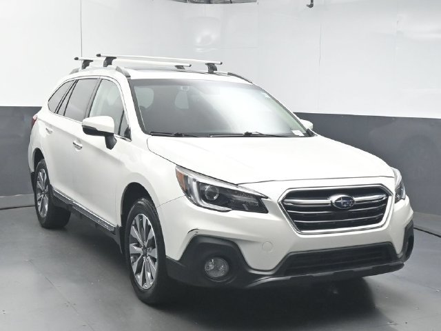 Used 2019 Subaru Outback 3.6R Touring w/ Popular Package #3A AWD/4WD image 2