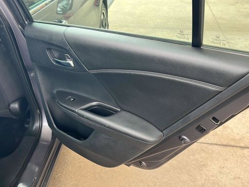 Used 2016 Honda Accord EX image 15