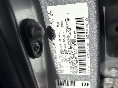 Used 2023 Toyota Tacoma TRD Off-Road w/ TRD Premium Off Road Package image 44