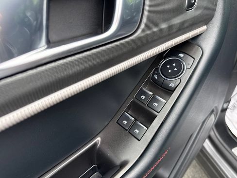 Used 2025 Ford Explorer ST-Line AWD/4WD image 30
