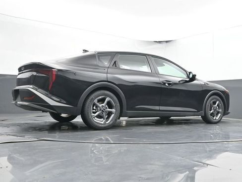 Used 2025 Kia K4 FWD image 46