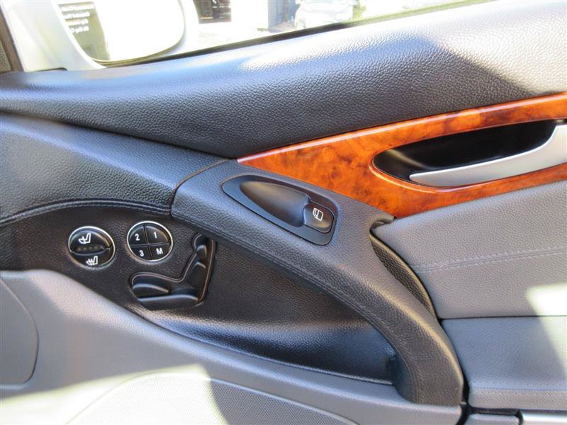 Used 2003 Mercedes-Benz SL 500 image 25