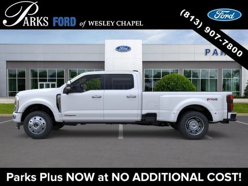 New 2026 Ford F450 4x4 Crew Cab Super Duty image 3