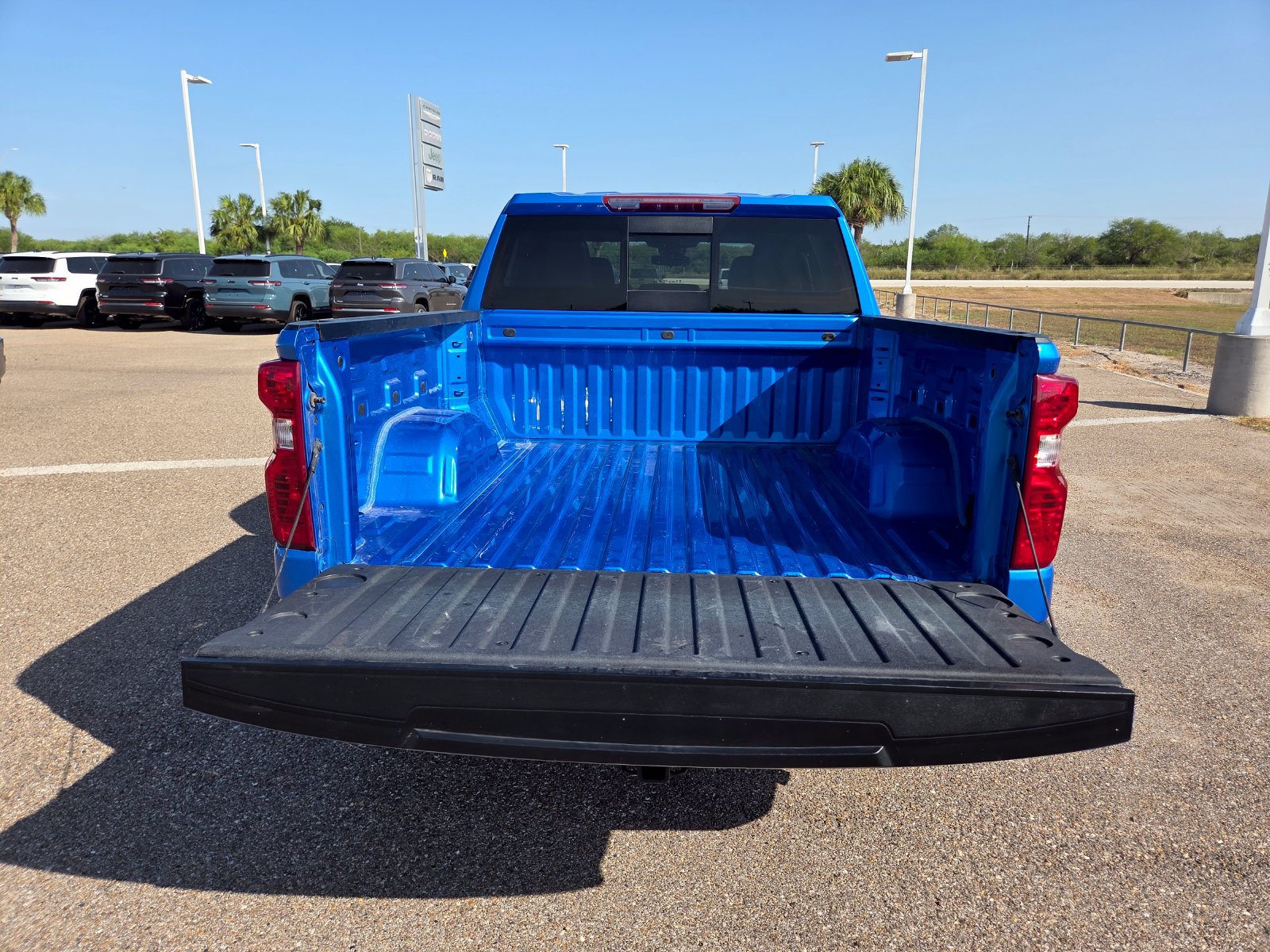 Used 2025 Chevrolet Silverado 1500 LT w/ Texas Edition Plus RWD image 7