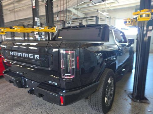 Used 2025 GMC Hummer EV 3X AWD/4WD image 3
